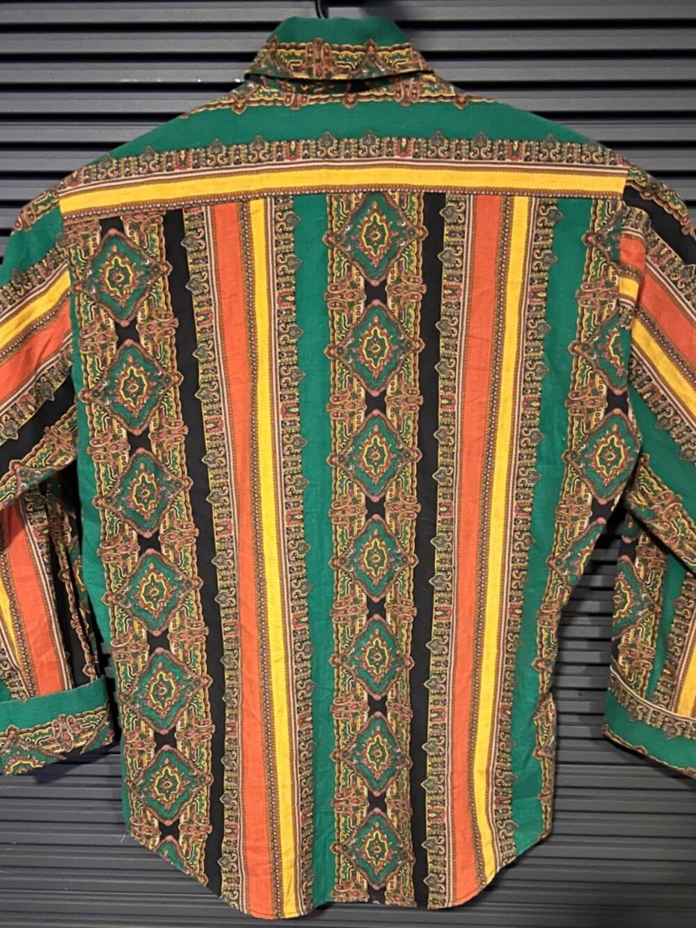 Vintage Trace Legere Collection Mens Shirt Permanent Press Paisley Made in USA - Picture 2 of 9